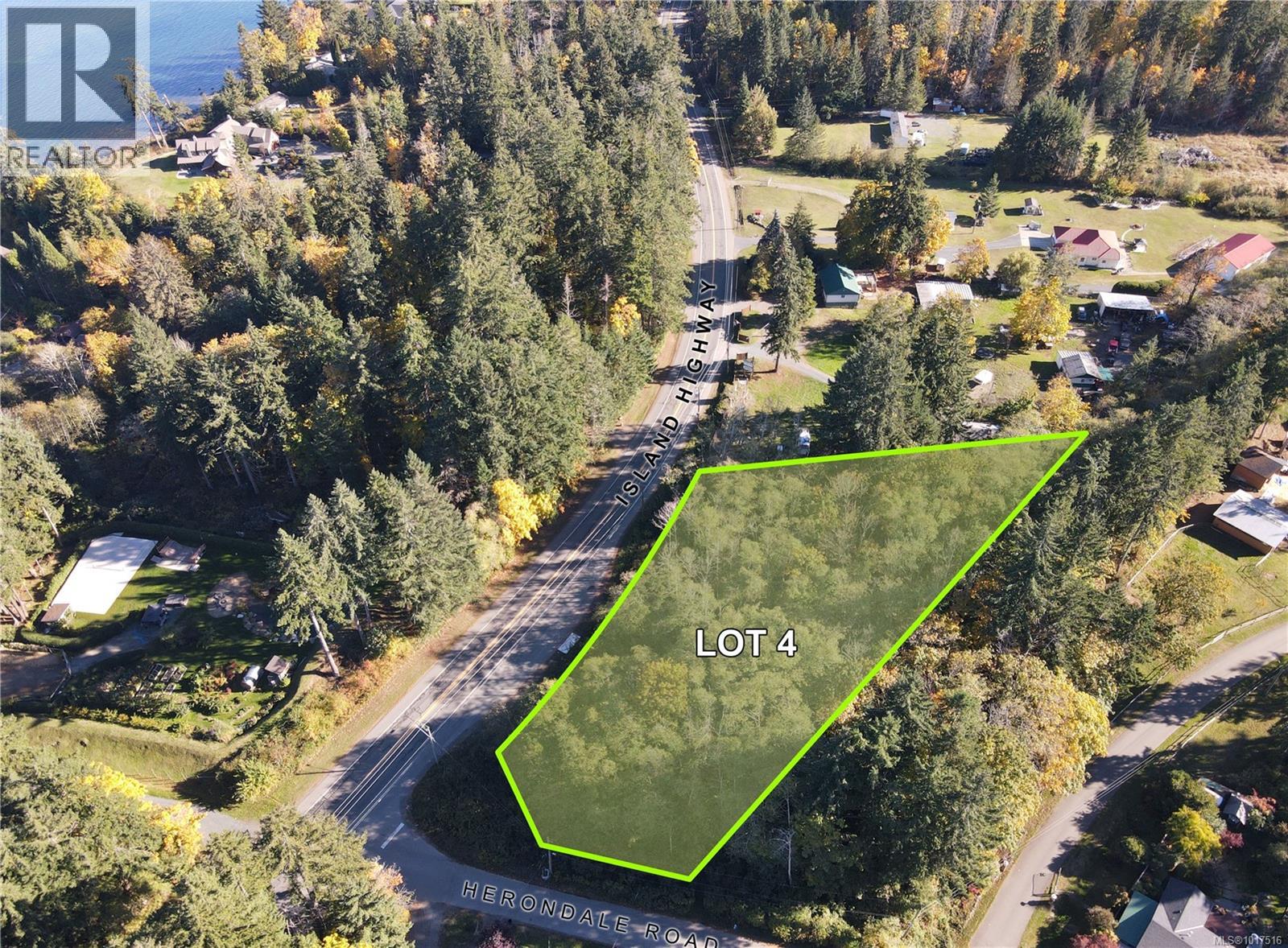Lot 4 Island Hwy S, Royston, British Columbia