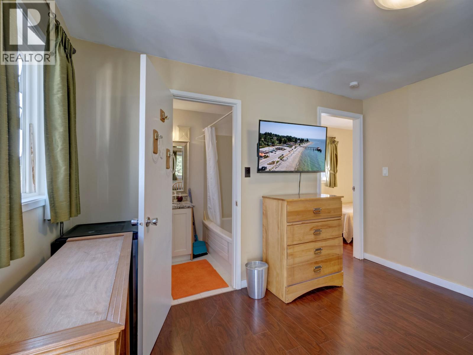 4657 Whitaker Road, Sechelt, British Columbia  V7Z 0E4 - Photo 28 - R3057193