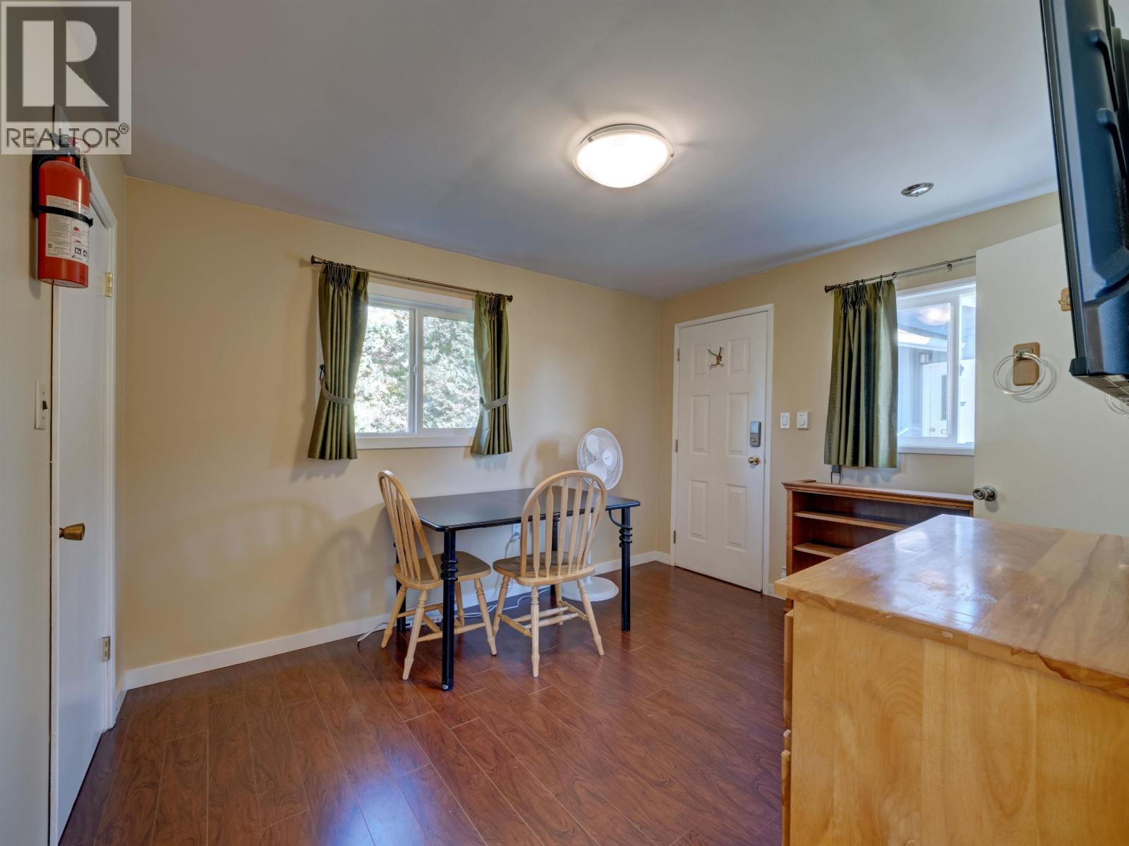 4657 Whitaker Road, Sechelt, British Columbia  V7Z 0E4 - Photo 32 - R3057193