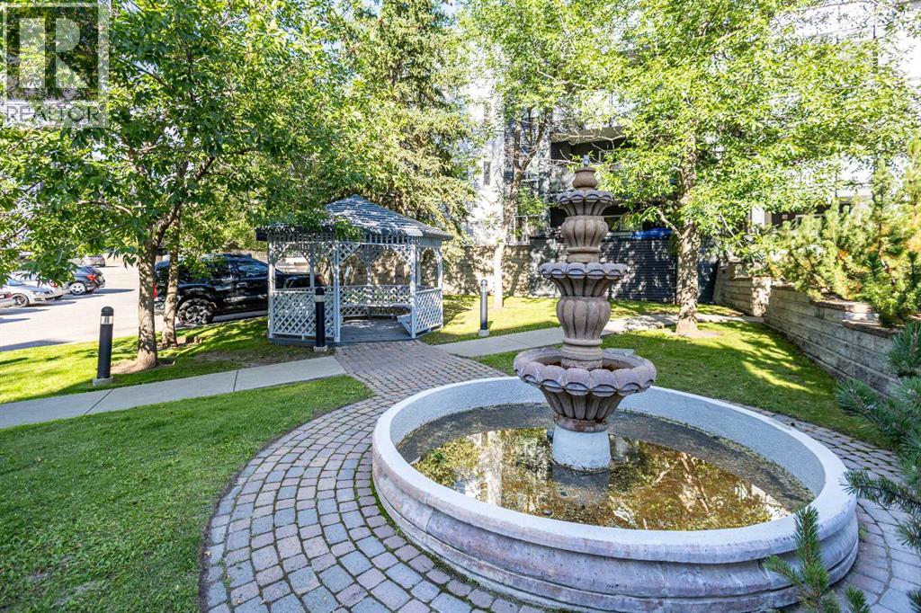 309, 20 Sierra Morena Mews Sw, Calgary, Alberta  T3H 3K6 - Photo 27 - A2247517