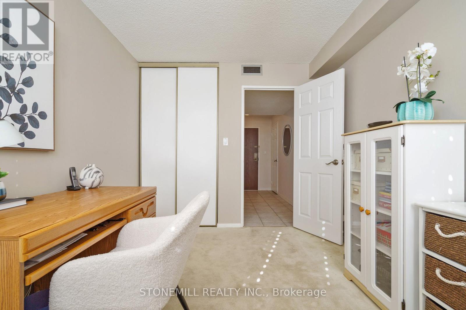 403 - 120 Duke Street, Hamilton, Ontario  L8P 4T1 - Photo 18 - X12471835