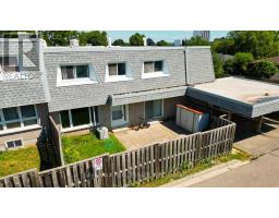 38 - 14 WILLIAMSBURG ROAD, Kitchener, Ontario