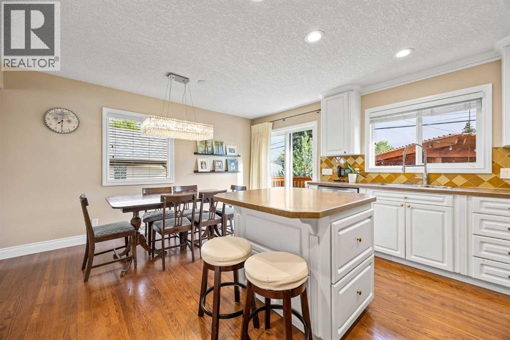 15 Wilshire Place Sw, Calgary, Alberta  T3C 3B9 - Photo 13 - A2248659