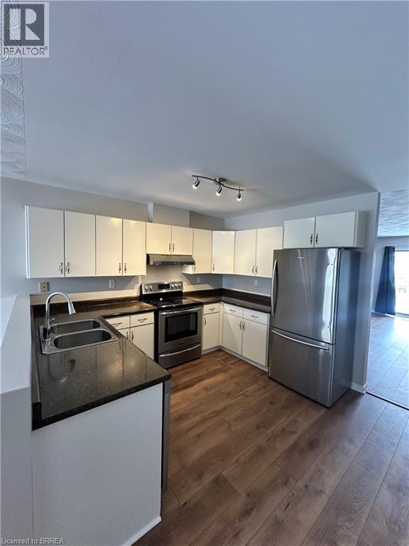137 Whitlaw Way, Paris, Ontario  N3L 4C9 - Photo 4 - 40780674