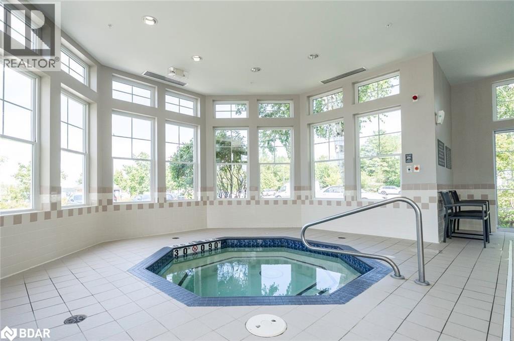 285 Steamship Bay Road Unit# 410, Gravenhurst, Ontario  P1P 1Z9 - Photo 13 - 40780683