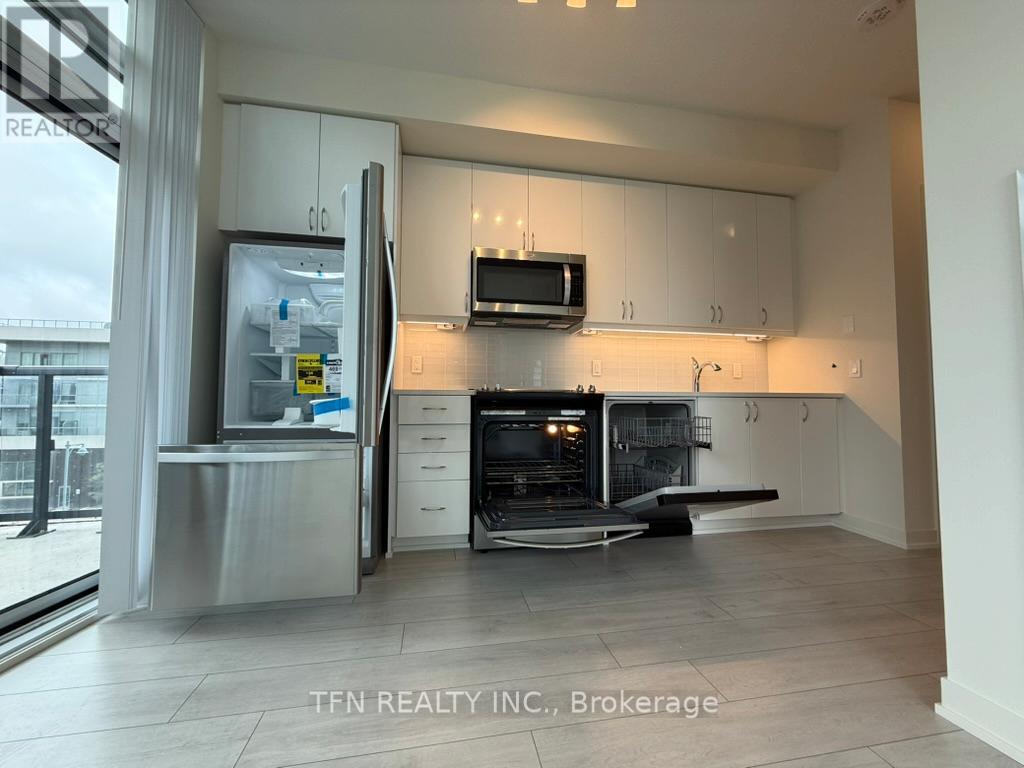 411 - 38 Annie Craig Drive, Toronto, Ontario  M8V 0G9 - Photo 12 - W12428134
