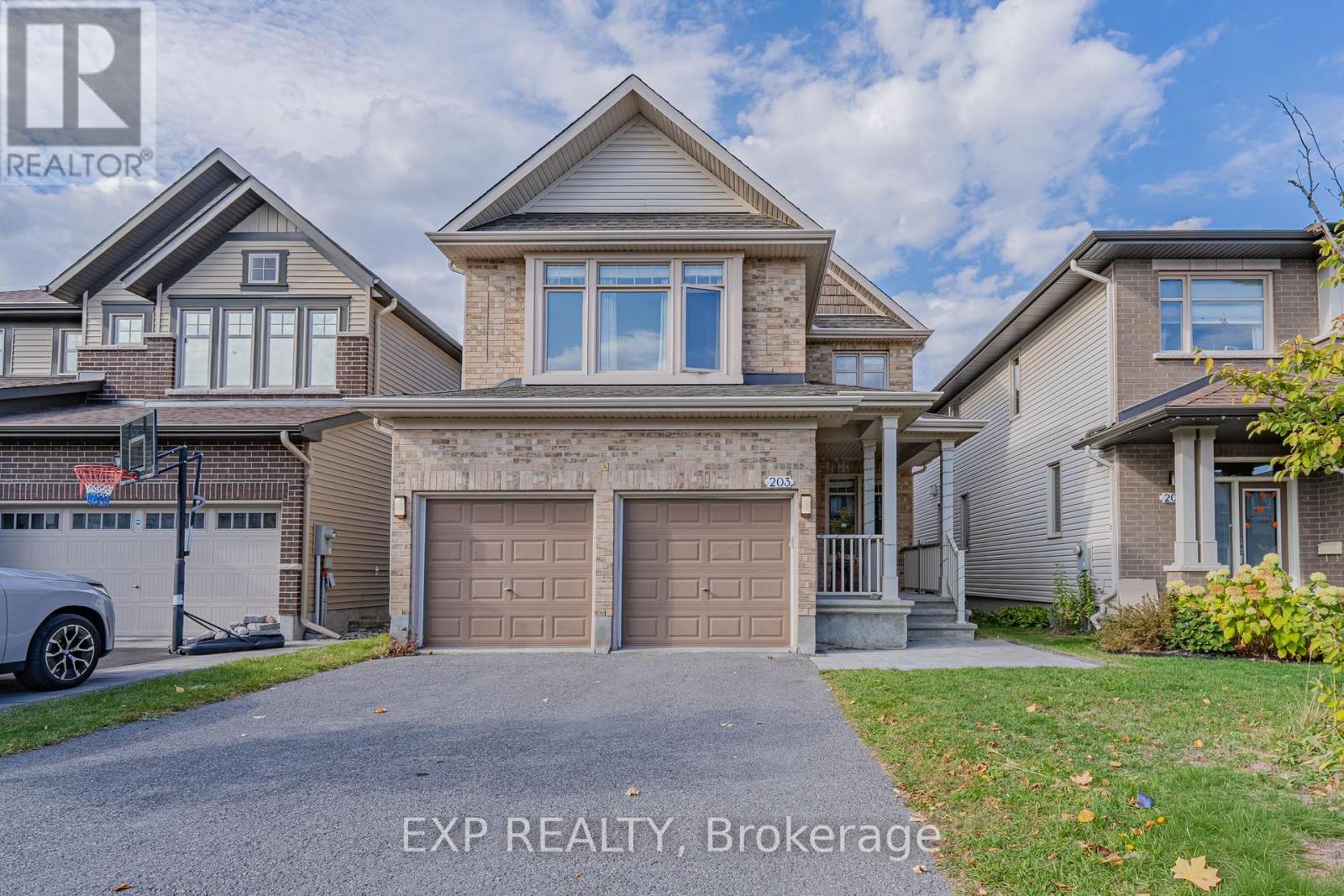 203 MARETH WAY, Ottawa, Ontario