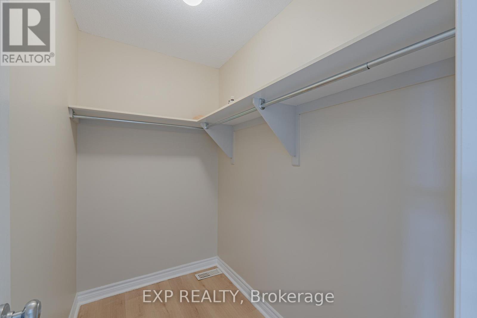 203 Mareth Way, Ottawa, Ontario  K4M 0C9 - Photo 27 - X12388583