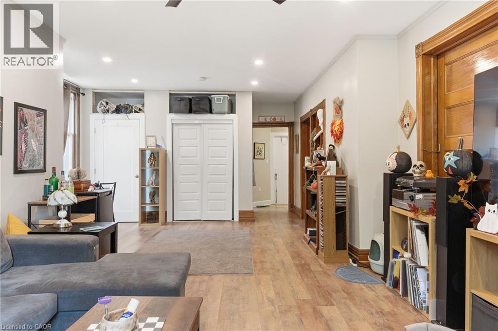 180 Ontario Street, St. Catharines, Ontario  L2R 5K9 - Photo 14 - 40780586