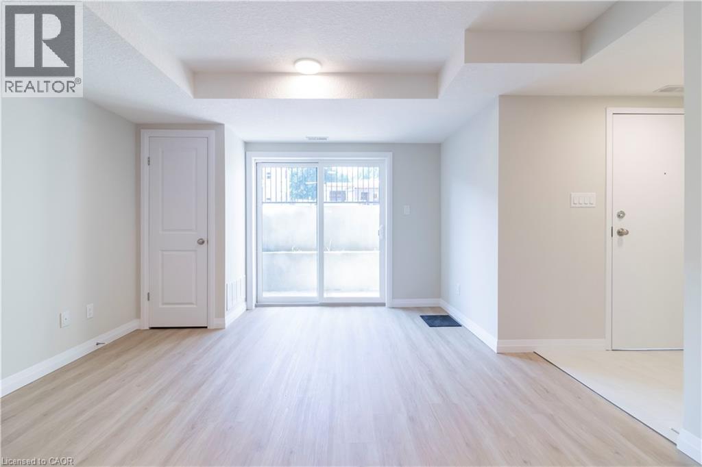 410 Northfield Drive W Unit# E8, Waterloo, Ontario  N2L 0A6 - Photo 14 - 40780482