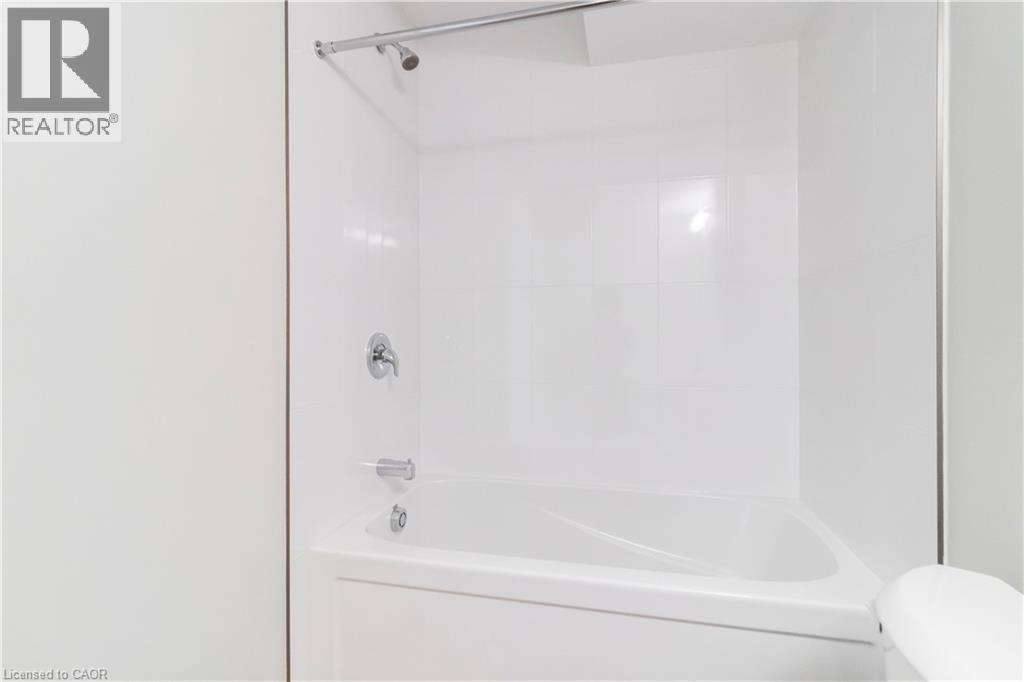 410 Northfield Drive W Unit# E8, Waterloo, Ontario  N2L 0A6 - Photo 20 - 40780482