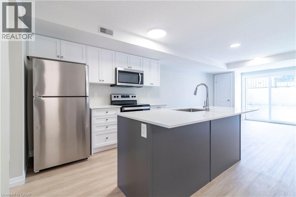 410 Northfield Drive W Unit# E8, Waterloo, Ontario  N2L 0A6 - Photo 4 - 40780482