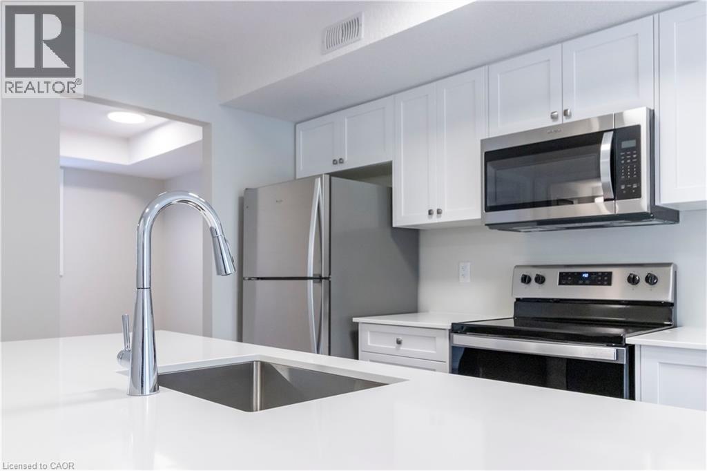 410 Northfield Drive W Unit# E8, Waterloo, Ontario  N2L 0A6 - Photo 7 - 40780482