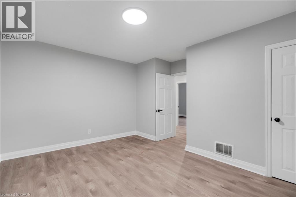 20 West 4th Street, Hamilton, Ontario  L9C 3M3 - Photo 10 - 40779241