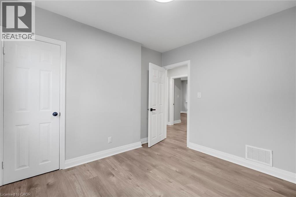 20 West 4th Street, Hamilton, Ontario  L9C 3M3 - Photo 16 - 40779241