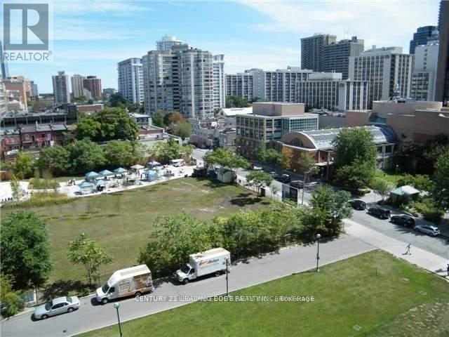 1905 - 909 Bay Street, Toronto, Ontario  M5S 3G2 - Photo 15 - C12471952