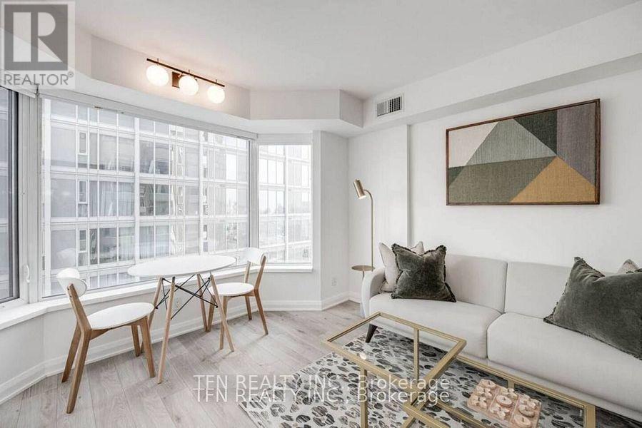 2910 - 155 Yorkville Avenue, Toronto, Ontario  M5R 0B4 - Photo 10 - C12471974