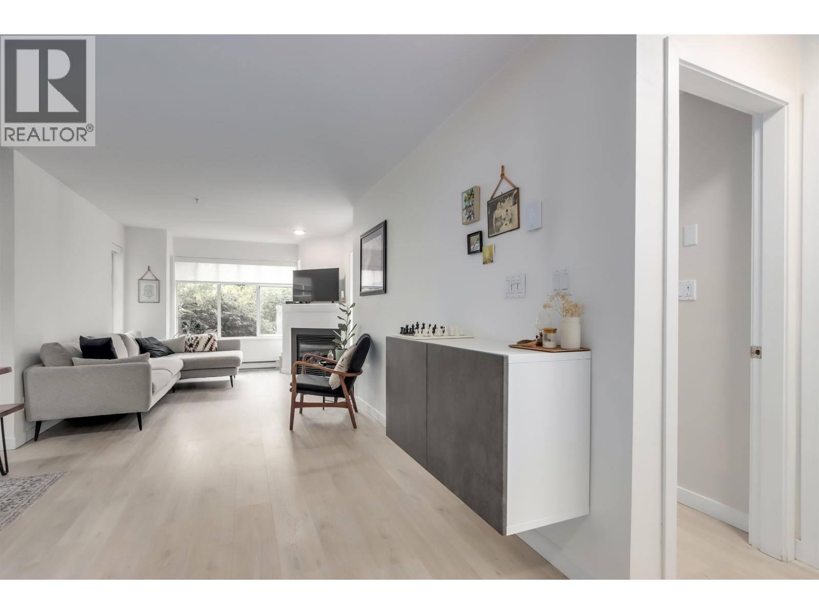 104 630 Roche Point Drive, North Vancouver, British Columbia  V7H 3A1 - Photo 2 - R3057012