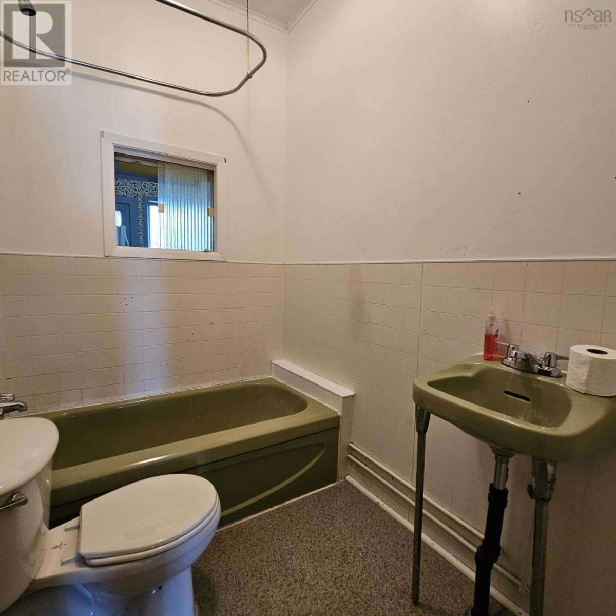 24- 26 Glebe Street, Sydney, Nova Scotia  B1P 1S2 - Photo 23 - 202515195