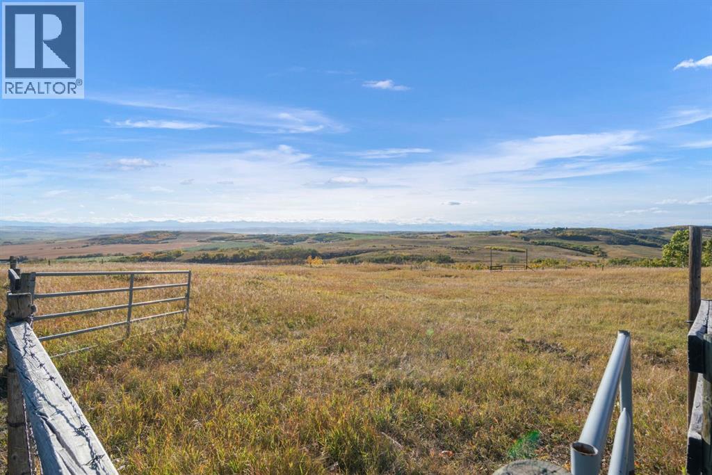 64243 306 Avenue W, Rural Foothills County, Alberta  T1S 1A2 - Photo 9 - A2265330