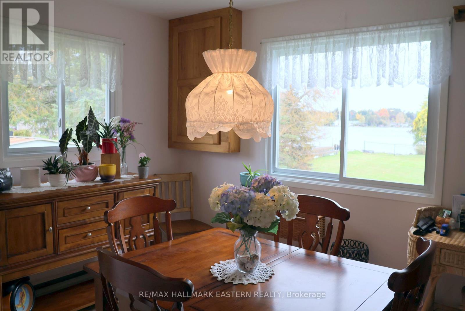 824 Sidney Drive Se, Selwyn, Ontario  K0L 1T0 - Photo 8 - X12472027