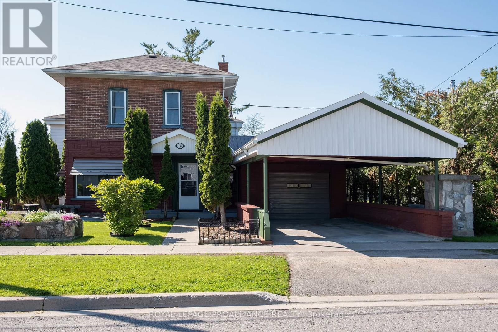185 Wallace Street, Trent Hills (Campbellford), Ontario  K0L 1L0 - Photo 1 - X12472101