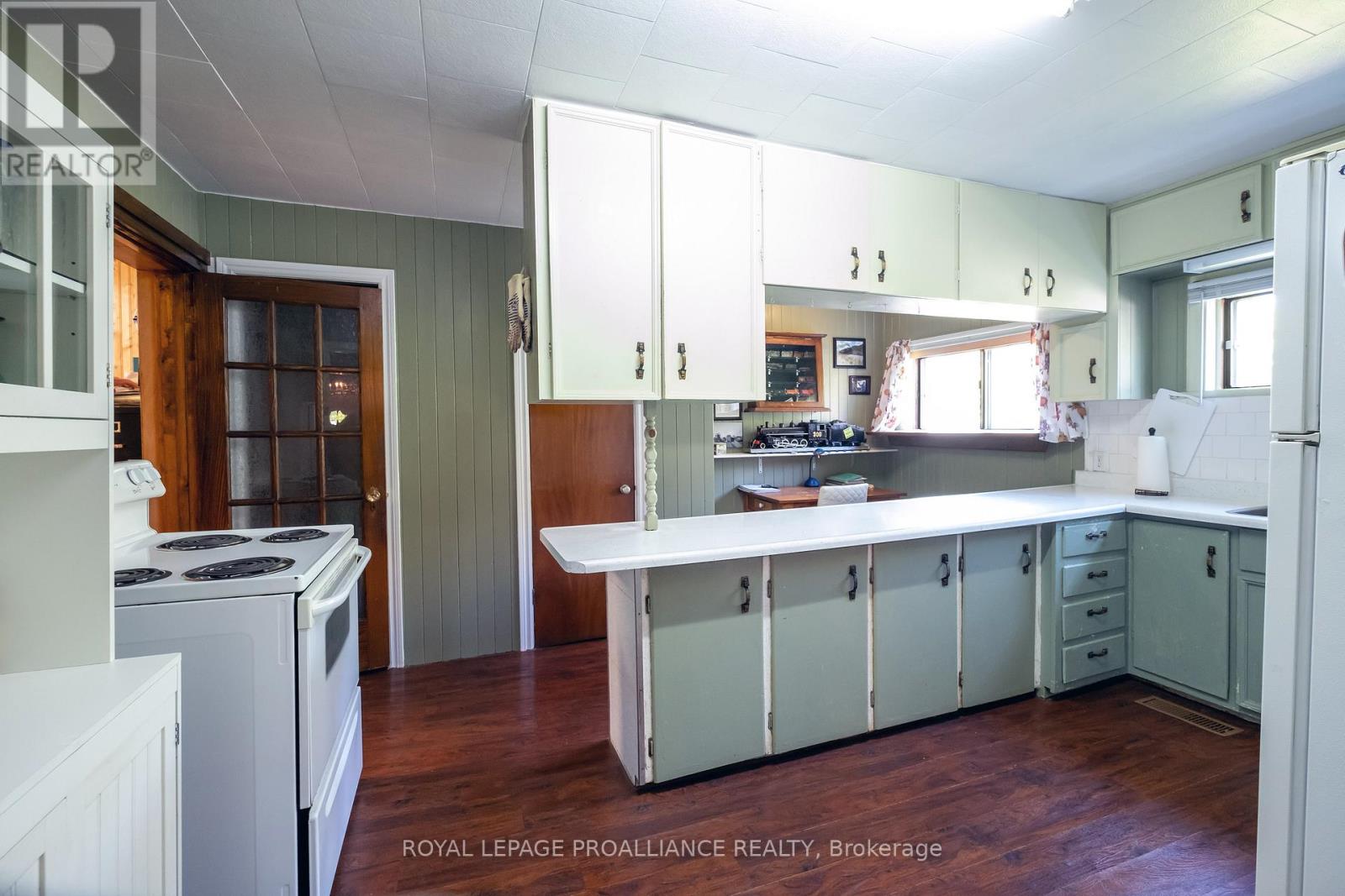 185 Wallace Street, Trent Hills (Campbellford), Ontario  K0L 1L0 - Photo 13 - X12472101