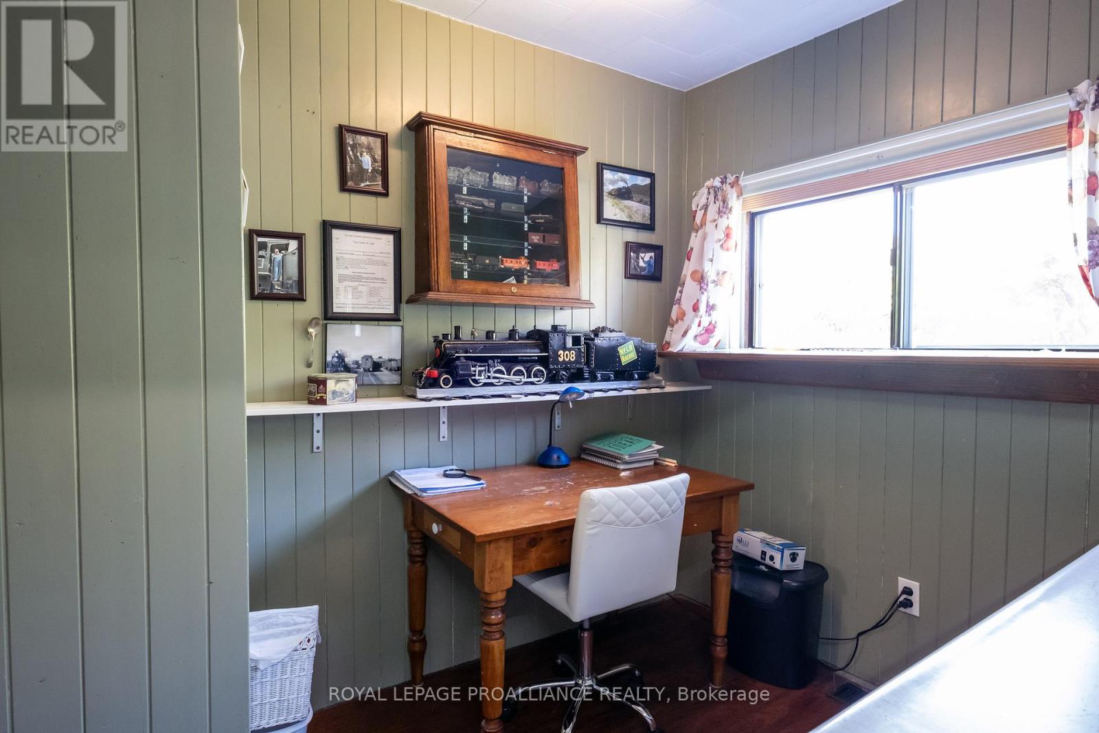 185 Wallace Street, Trent Hills (Campbellford), Ontario  K0L 1L0 - Photo 15 - X12472101