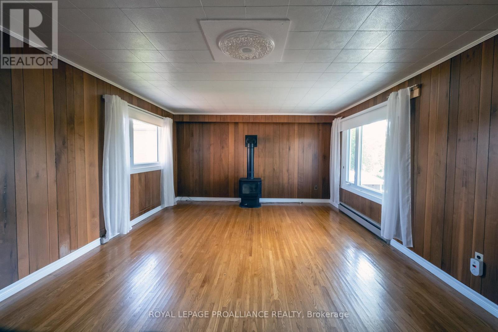 185 Wallace Street, Trent Hills (Campbellford), Ontario  K0L 1L0 - Photo 30 - X12472101