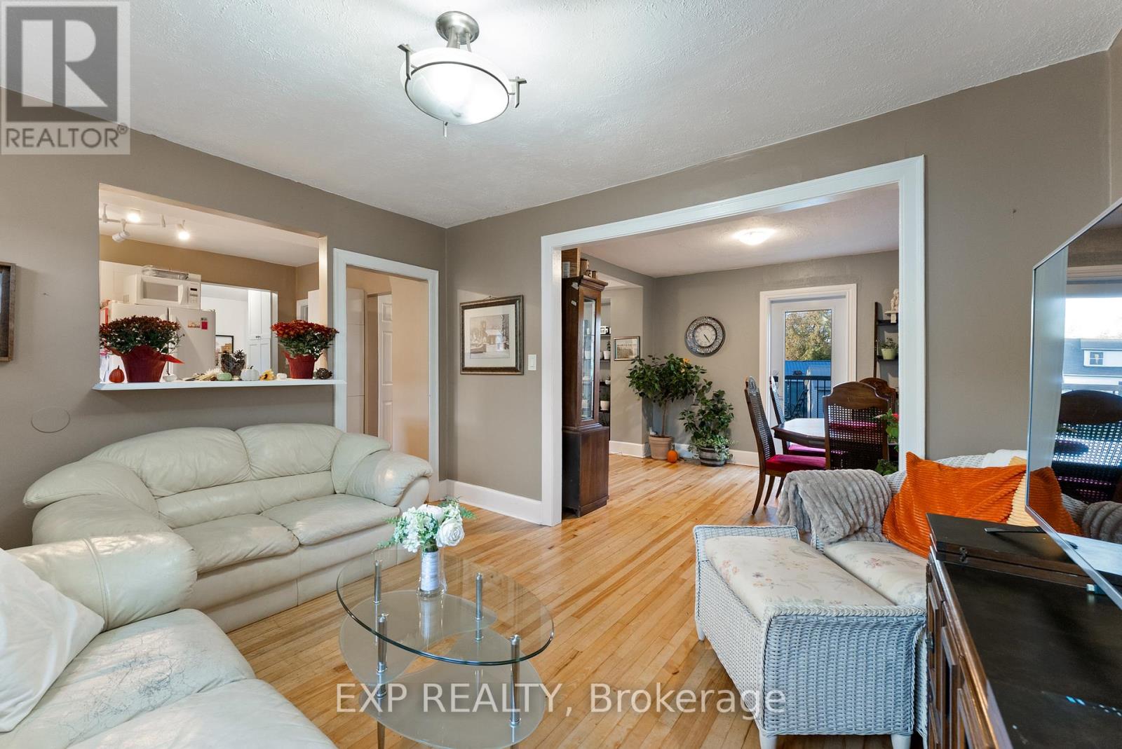 79 Purdy Street, Belleville, Ontario  K8P 1Z2 - Photo 15 - X12472129