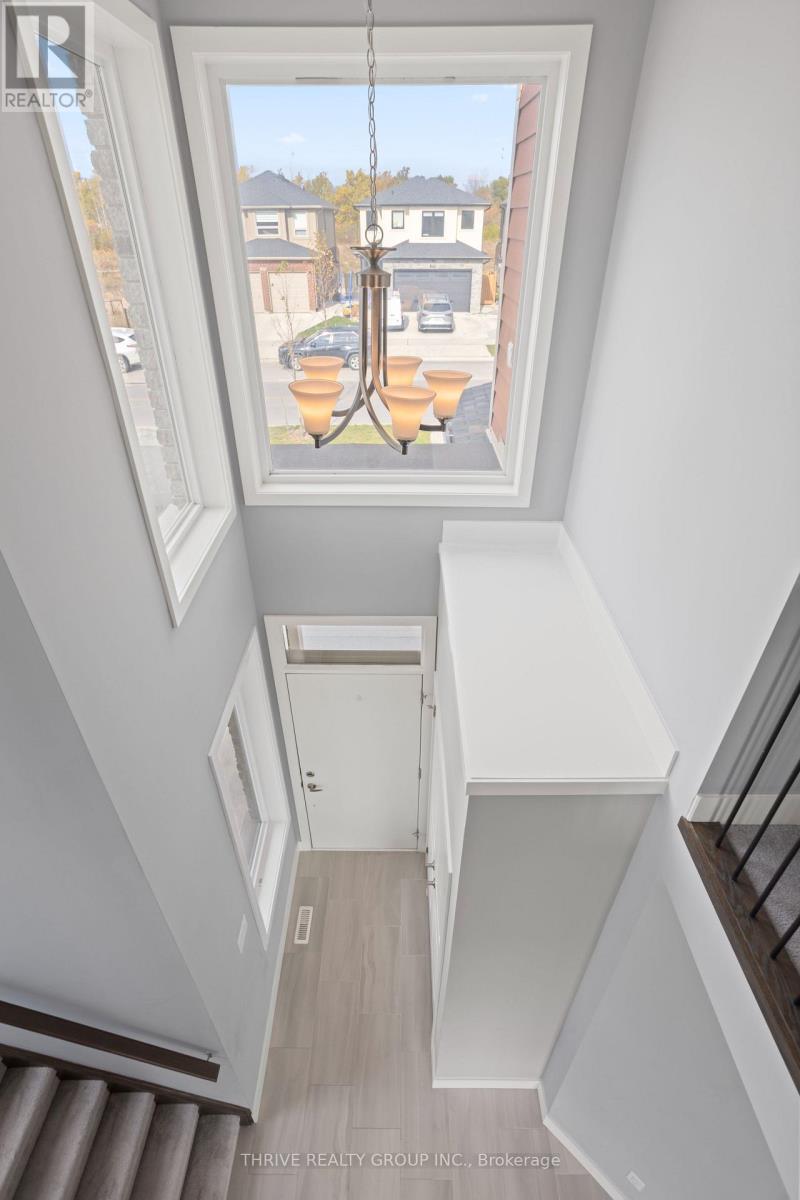 300 Edgevalley Road, London East, Ontario  N5V 0C3 - Photo 17 - X12472053