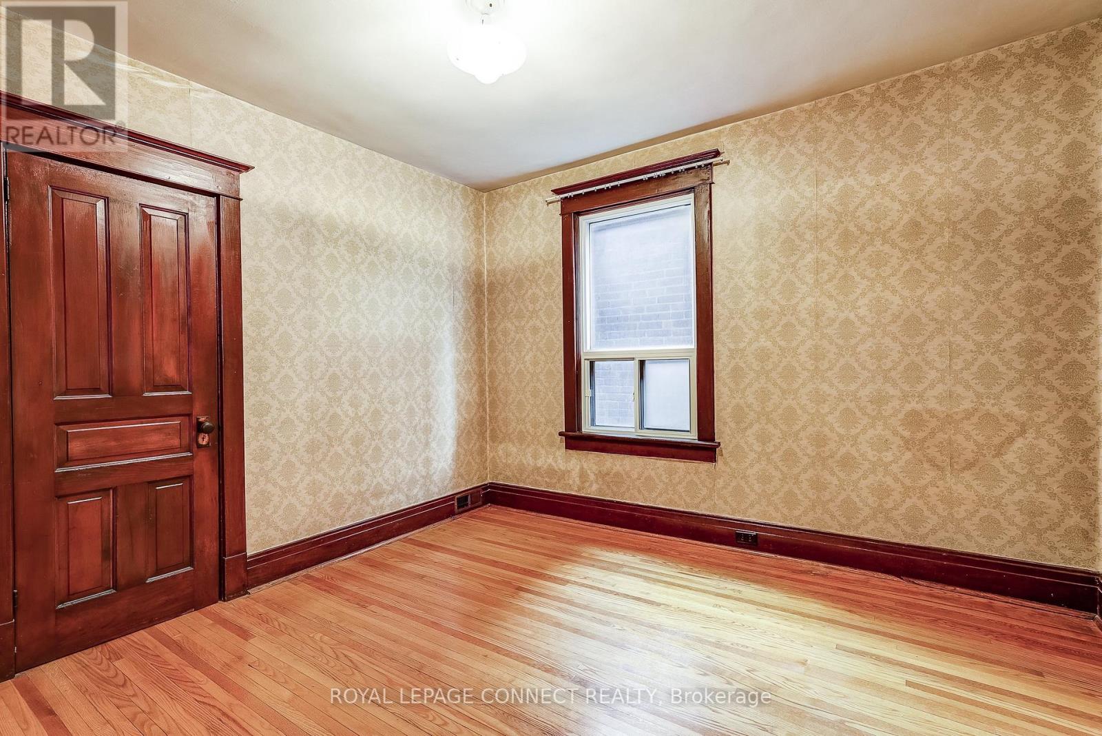 38 Woodycrest Avenue, Toronto (Danforth), Ontario  M4J 3A7 - Photo 18 - E12471993