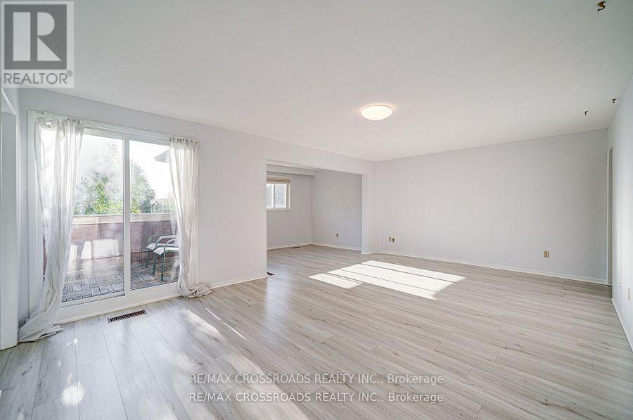 41 Huntsmill Boulevard, Toronto, Ontario  M1W 2Z8 - Photo 10 - E12471995