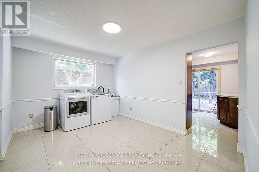 41 Huntsmill Boulevard, Toronto, Ontario  M1W 2Z8 - Photo 21 - E12471995