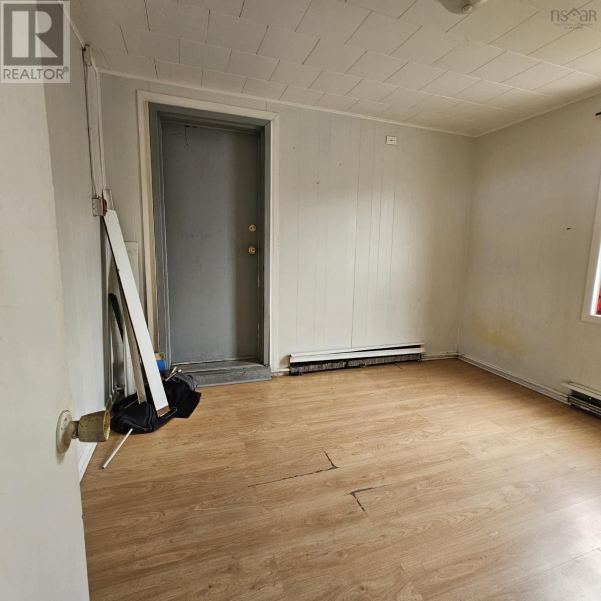 100 York Street, Sydney, Nova Scotia  B1P 6B4 - Photo 11 - 202512936