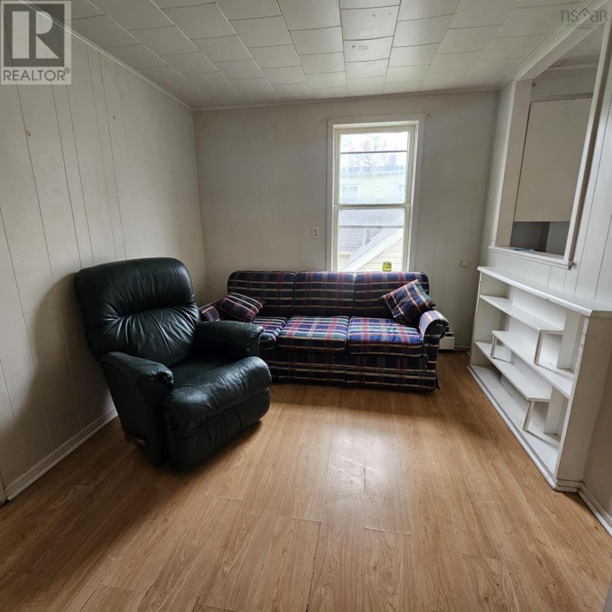 100 York Street, Sydney, Nova Scotia  B1P 6B4 - Photo 9 - 202512936