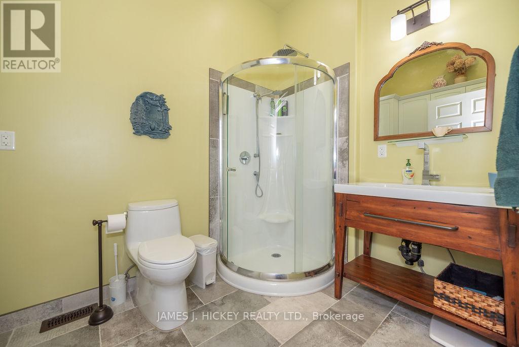 313 Meilleur's Road, Laurentian Hills, Ontario  K0J 1P0 - Photo 19 - X12472118