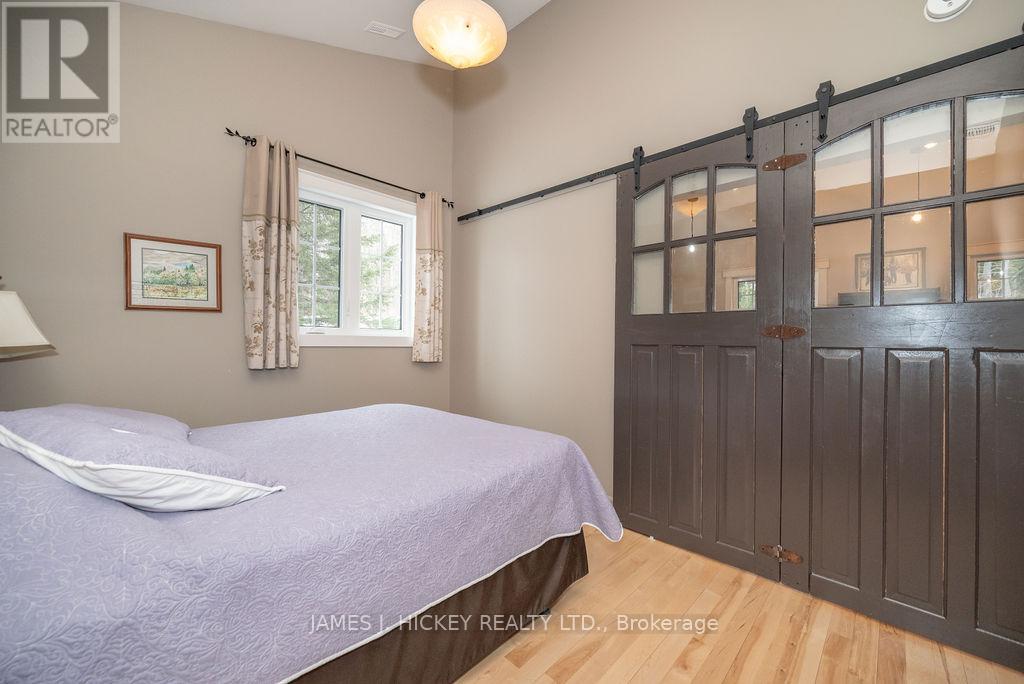 313 Meilleur's Road, Laurentian Hills, Ontario  K0J 1P0 - Photo 24 - X12472118