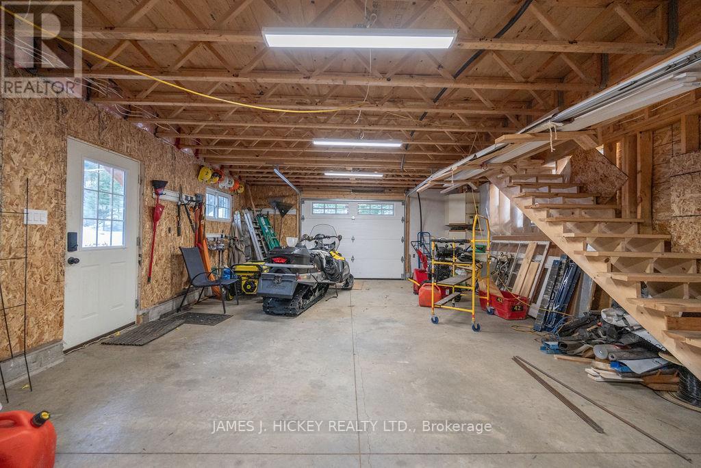 313 Meilleur's Road, Laurentian Hills, Ontario  K0J 1P0 - Photo 39 - X12472118