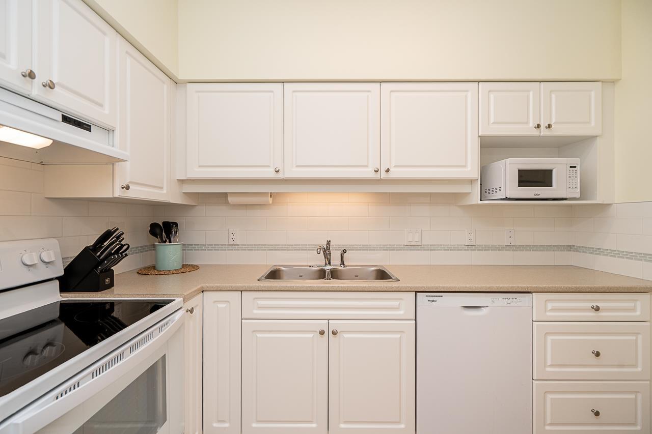 105 13911 70 Avenue, Surrey, British Columbia V3W 6B4 - Photo 10 - R3047226