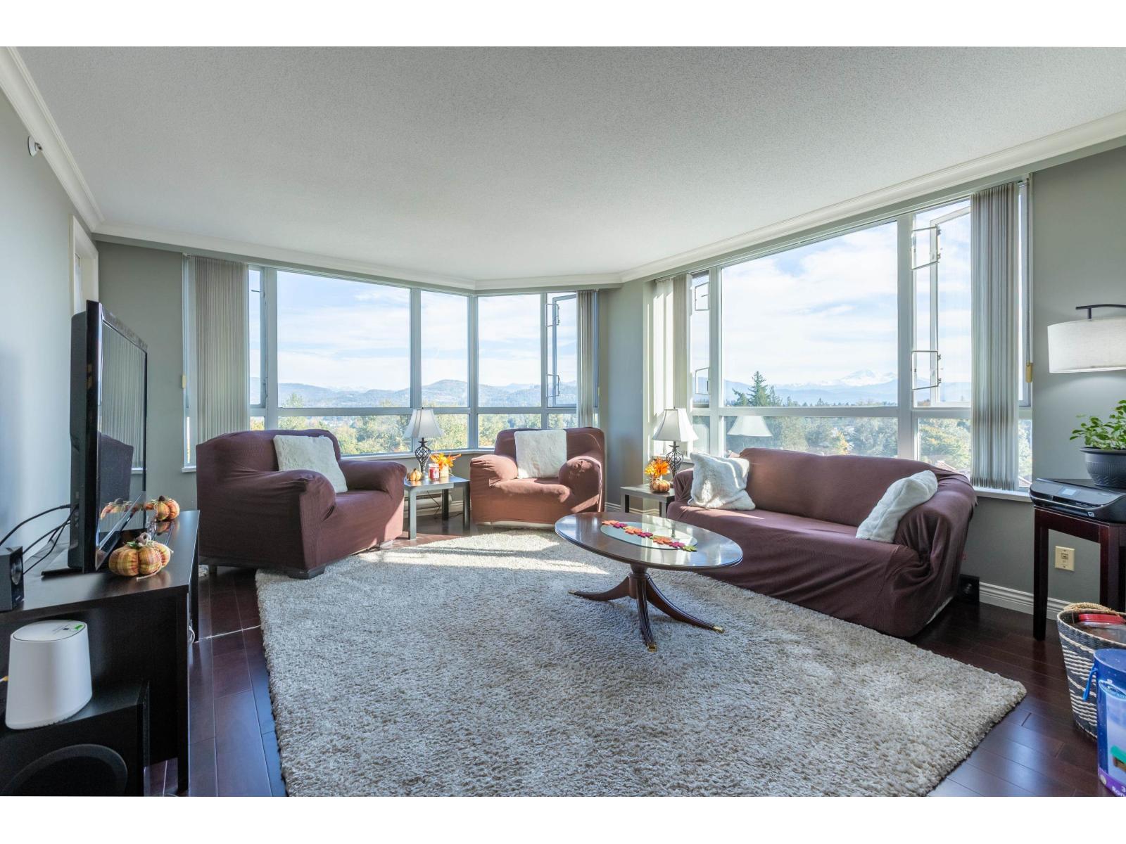 801 3190 Gladwin Road, Abbotsford, British Columbia V2T 5T2 - Photo 2 - R3059053