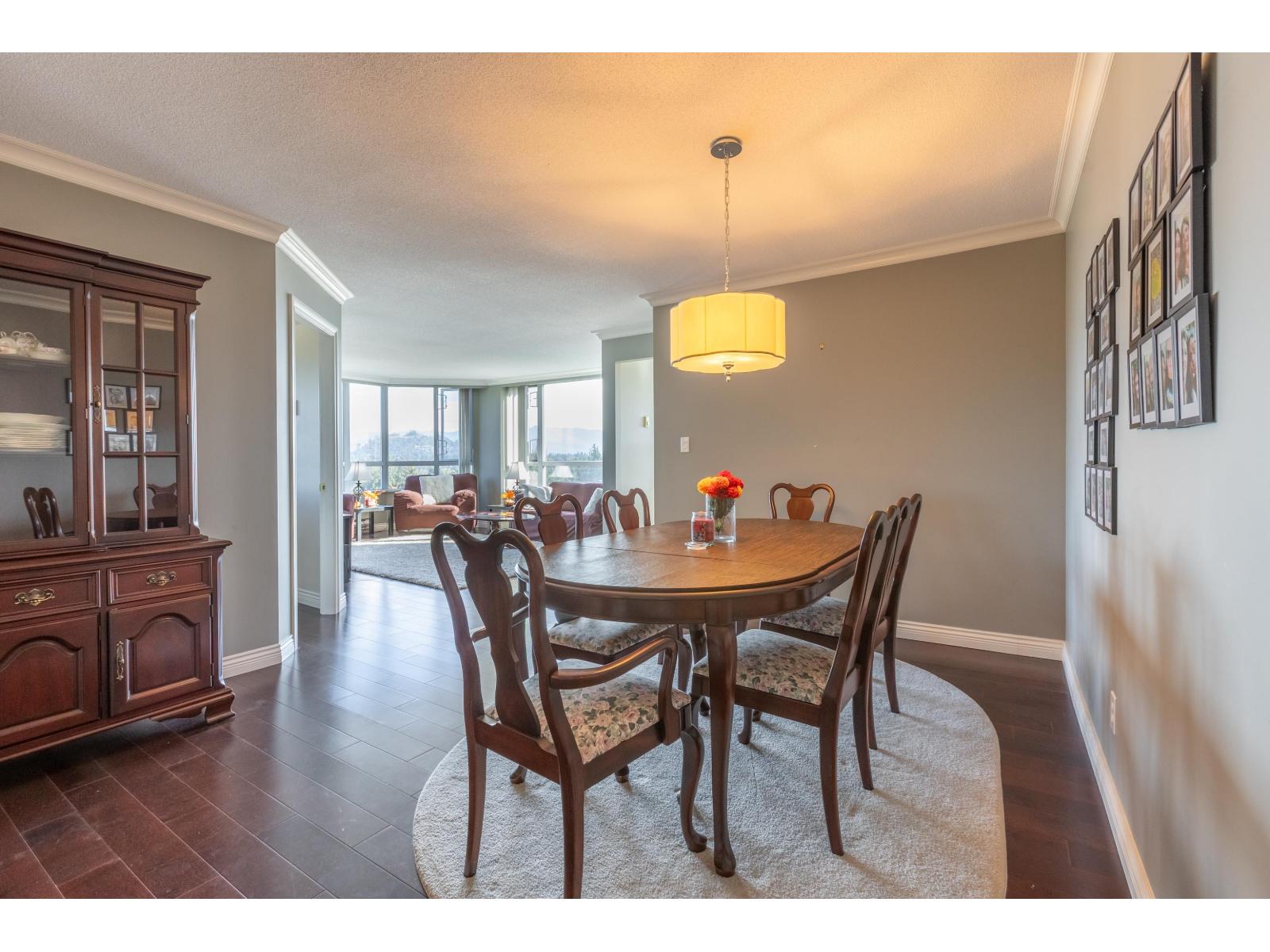 801 3190 Gladwin Road, Abbotsford, British Columbia V2T 5T2 - Photo 10 - R3059053