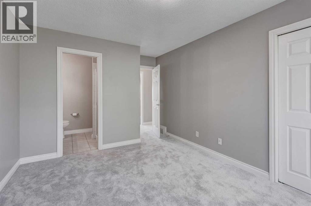 66 Cedarwood Lane Sw, Calgary, Alberta  T2W 6J3 - Photo 19 - A2265127