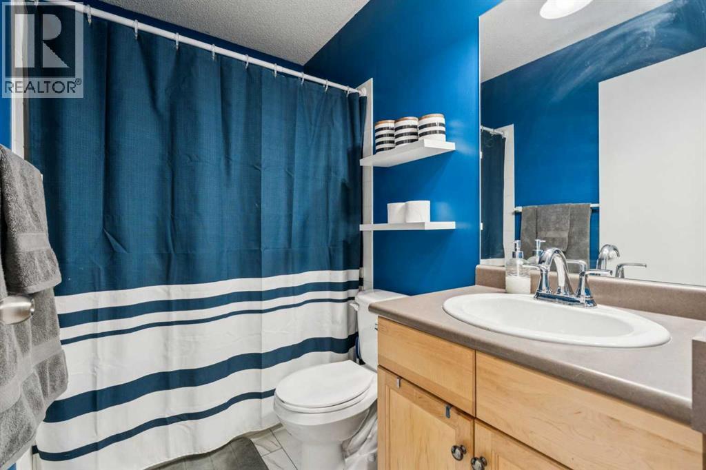 77 Mckenzie Towne Gate Se, Calgary, Alberta  T2Z 4G1 - Photo 29 - A2265247