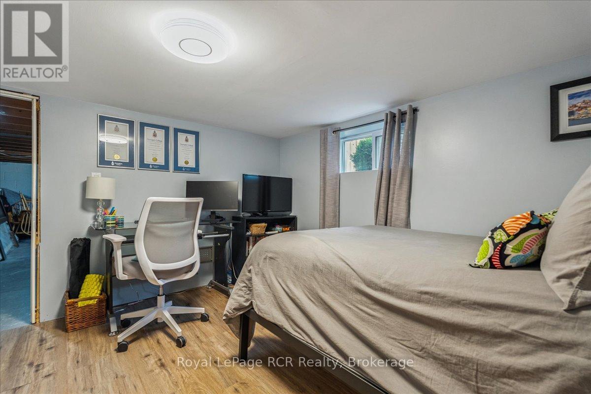 224 Finden Street, Georgian Bluffs, Ontario  N4K 6V5 - Photo 36 - X12472015