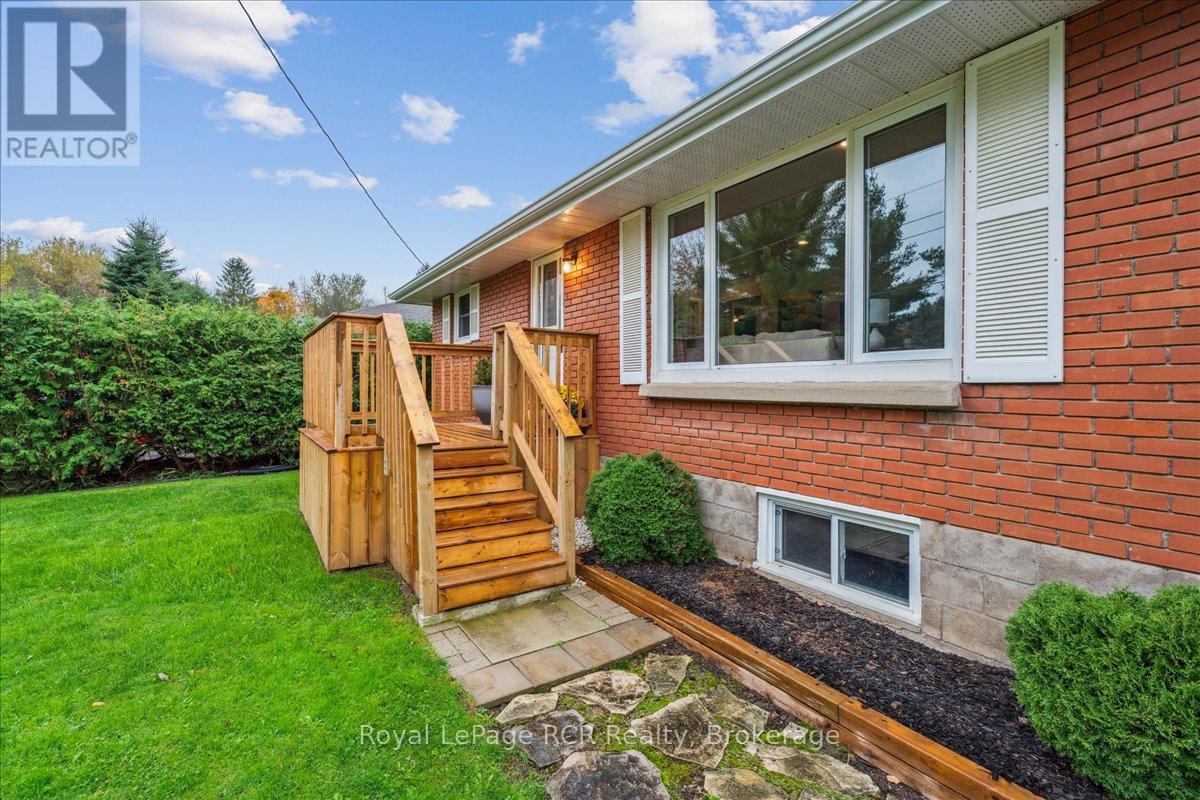 224 Finden Street, Georgian Bluffs, Ontario  N4K 6V5 - Photo 4 - X12472015