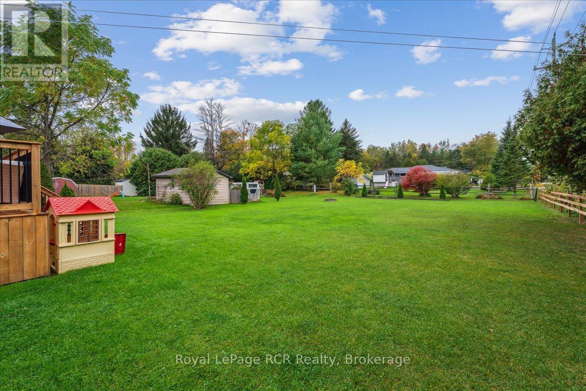 224 Finden Street, Georgian Bluffs, Ontario  N4K 6V5 - Photo 44 - X12472015