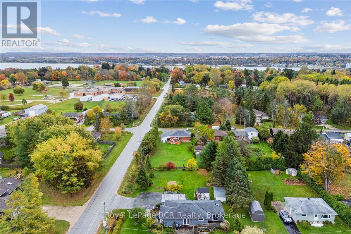 224 Finden Street, Georgian Bluffs, Ontario  N4K 6V5 - Photo 49 - X12472015