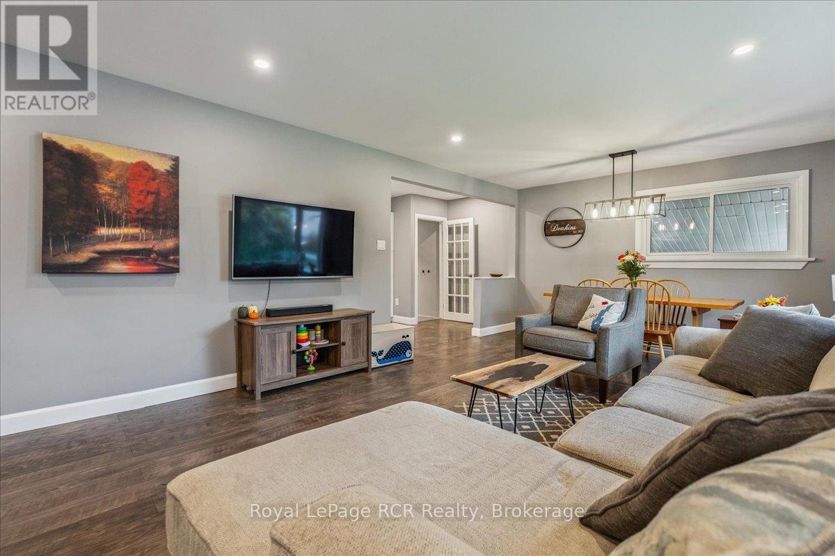 224 Finden Street, Georgian Bluffs, Ontario  N4K 6V5 - Photo 7 - X12472015