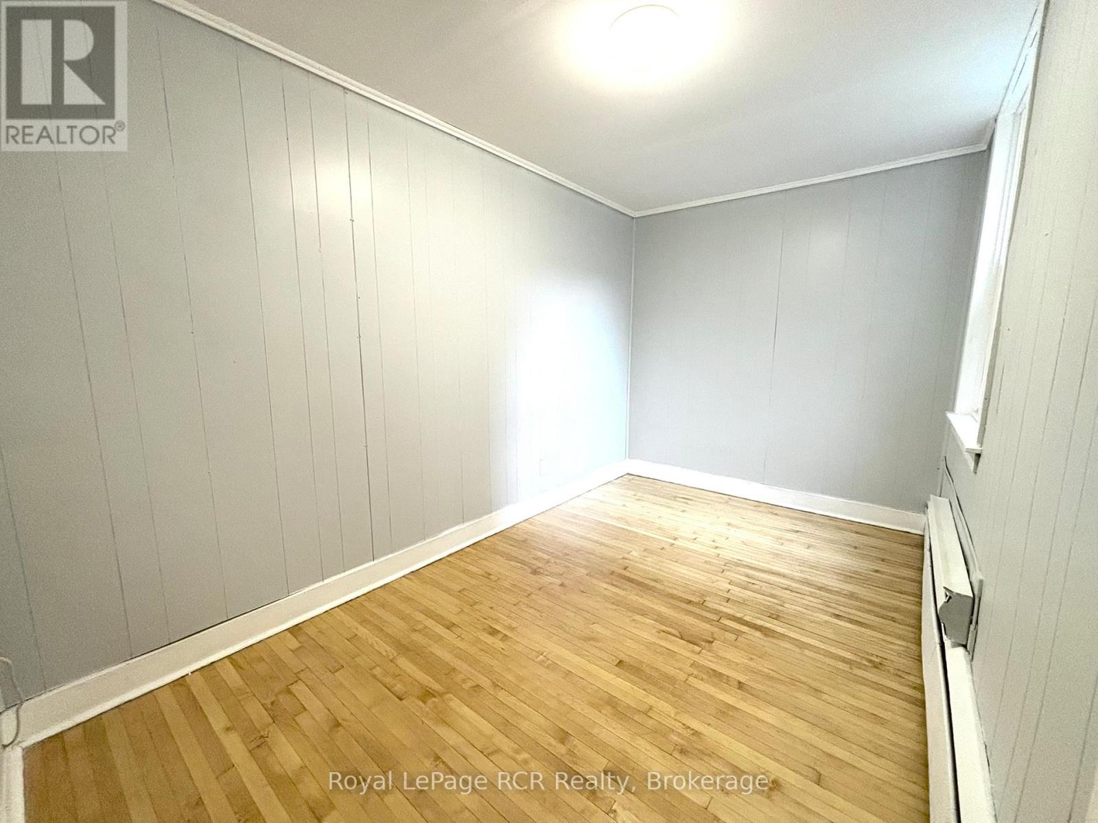 844 2nd Avenue E, Owen Sound, Ontario  N4K 2H3 - Photo 6 - X12472090